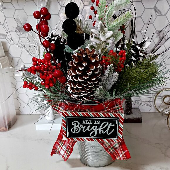 Boutique Other - NEW! FARMHOUSE Christmas Floral DECOR ARRANGEMENT